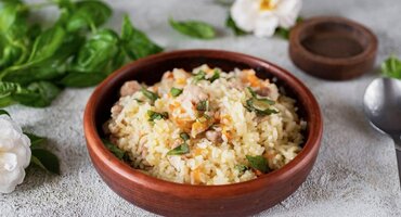 Рисовая каша с мясом в горшочке рецепт